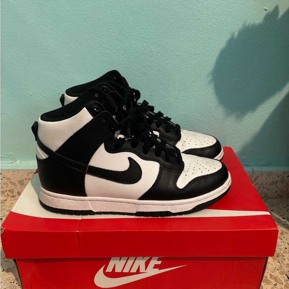 Nike Dunk High Panda